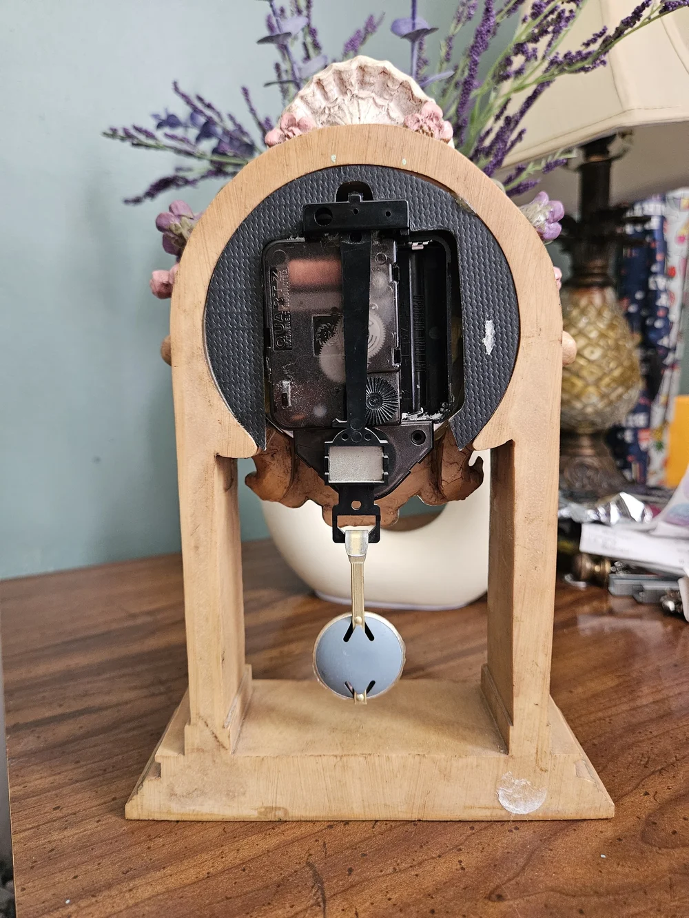 Vintage-Style Decorative Mantel Clock in Multicolor